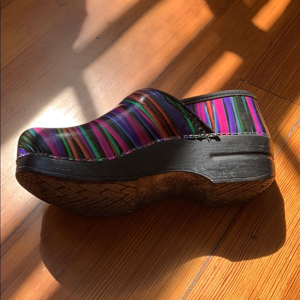 Clogs - Picture 2 of 2